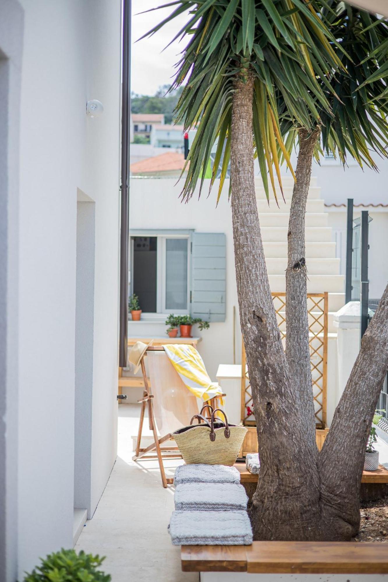 Studio Apartments Yucca, 2-Min To The Beach And 5 To Trogir Exterior foto
